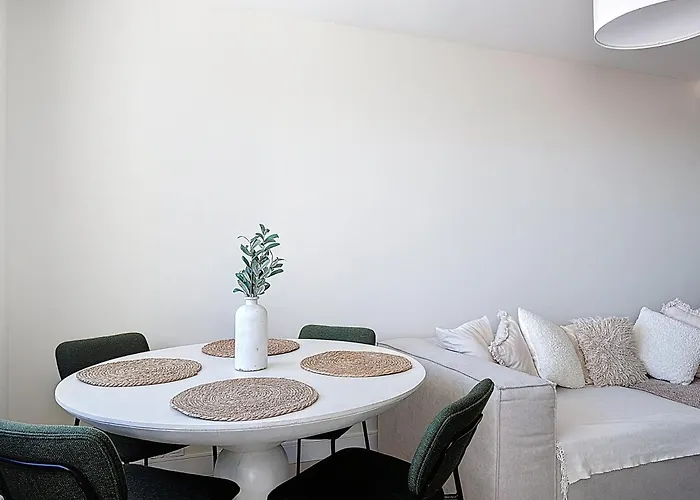 Appartement Clair Et Lumineux