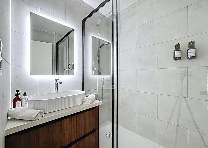 Clair Et Lumineux Клермон-Ферран